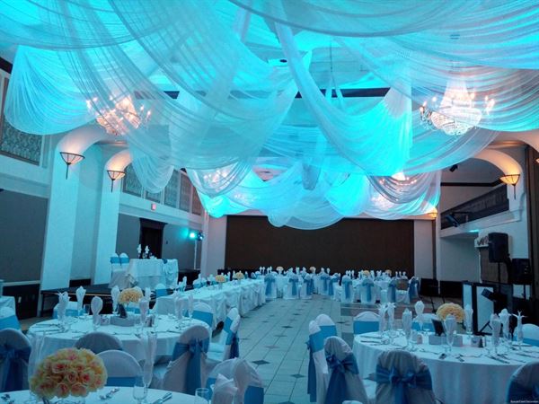 Anne Kolb Nature Center at West Lake Park