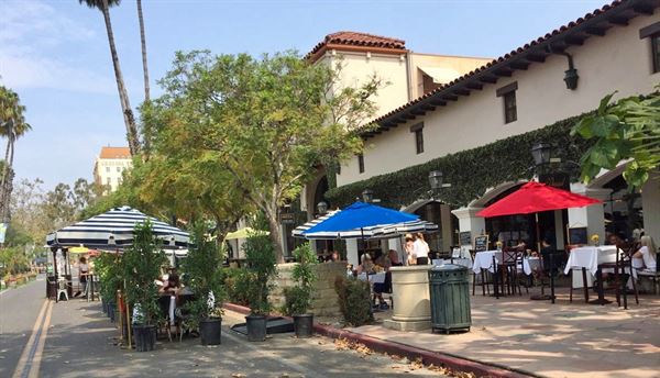 Andersen's Danish Restaurant and Bakery