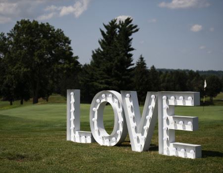 Yahnundasis Golf Club