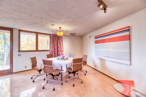 Harry Cooler Conference Center