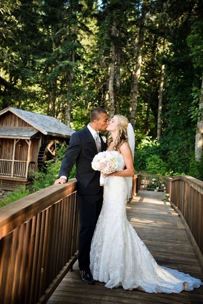 Paradise Springs Weddings and Events