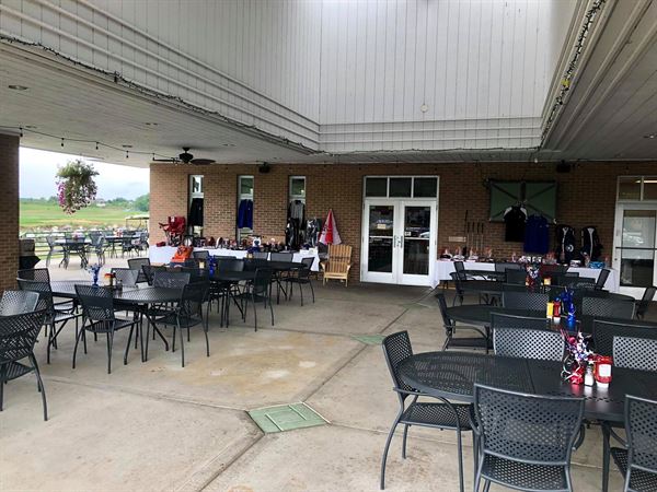 Waters Edge Golf Club