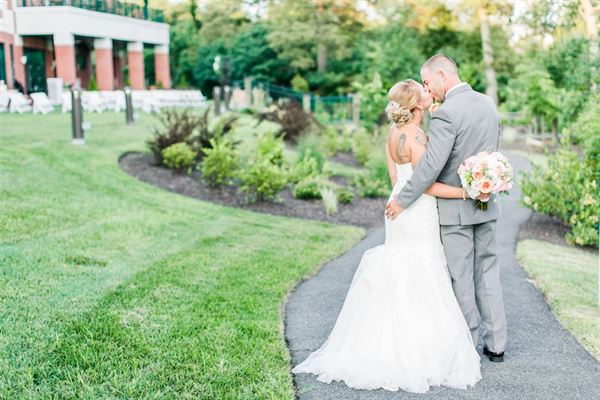 Water's Edge Events Center