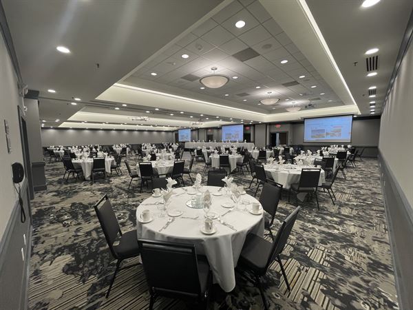 Doubletree by Hilton Madison East