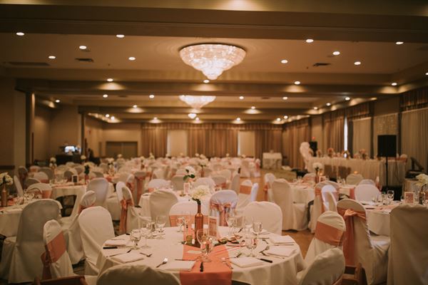 Coast Canmore Hotel and Conference Centre