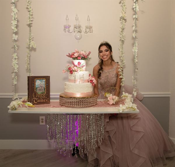 Utopia 305 Banquet hall