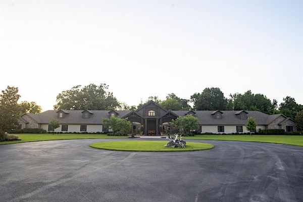 Stan Jones Mallard Lodge