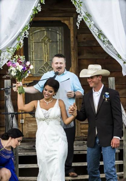 Rollins Creek Old West Town and Bed And Breakfast