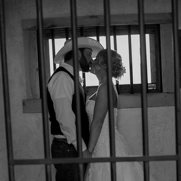 Rollins Creek Old West Town and Bed And Breakfast