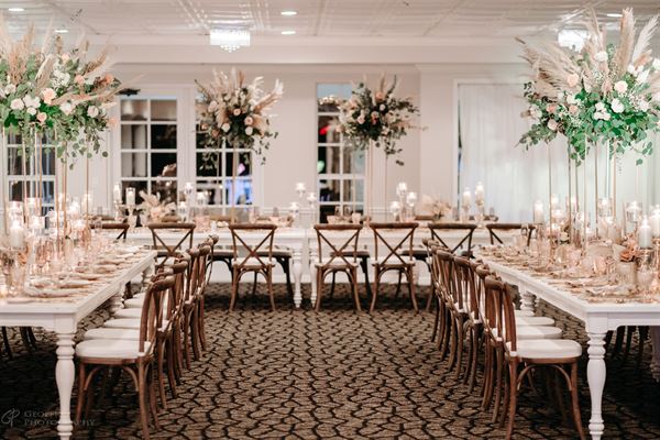 Crescent Oaks Country Club