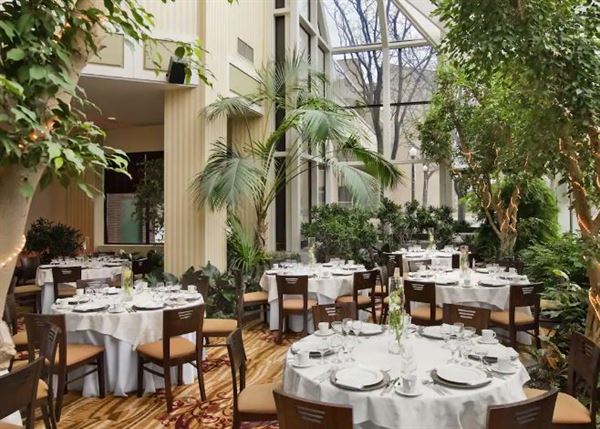 Hilton Fort Wayne at the Grand Wayne Convention Center