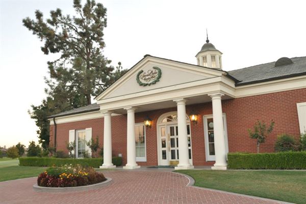 Seven Oaks Country Club