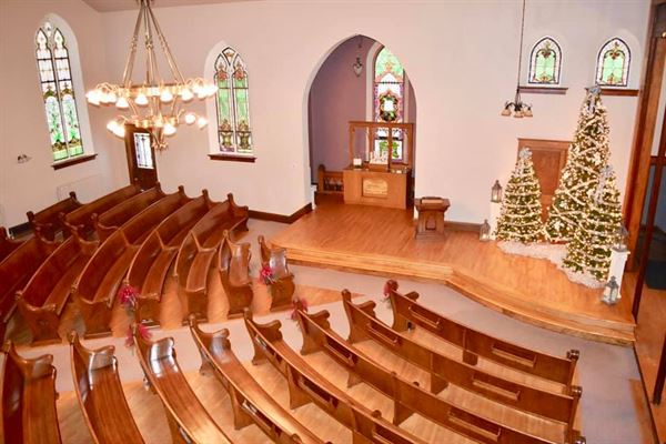 Devotions Wedding Chapel