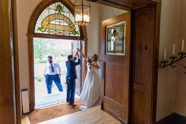 Devotions Wedding Chapel