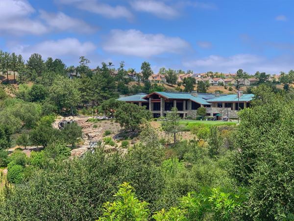 Dove Canyon by Wedgewood Weddings