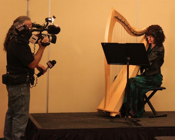 Harpist Vanessa Myers