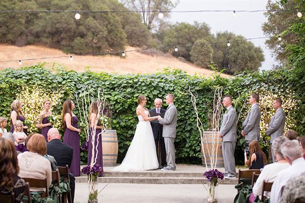 Hart 2 Hart Vineyards & Winery