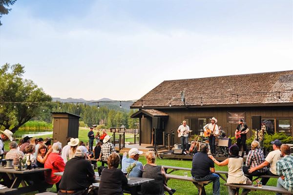 Greenhorn Creek Guest Ranch