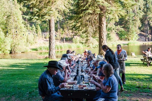 Greenhorn Creek Guest Ranch