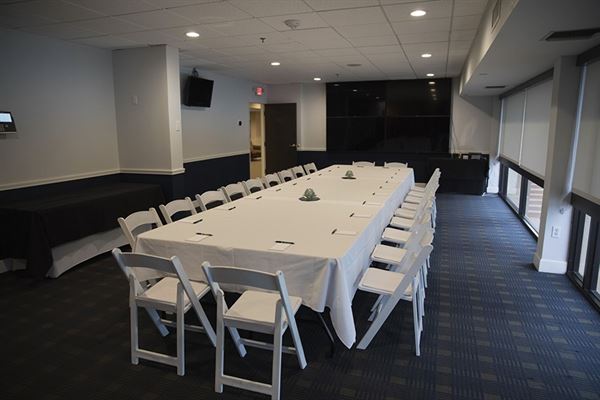 Feather Sound Country Club