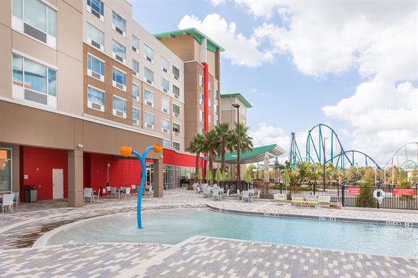Holiday Inn Express Orlando Seaworld