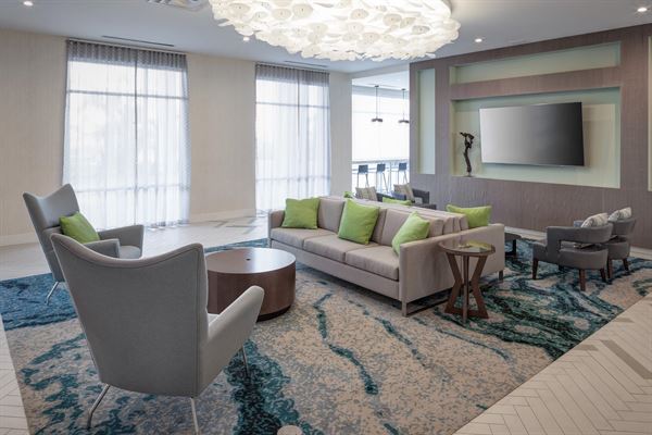 Holiday Inn Express Orlando Seaworld