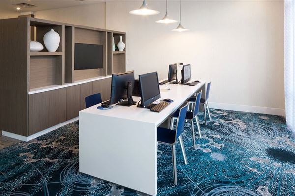 Holiday Inn Express Orlando Seaworld