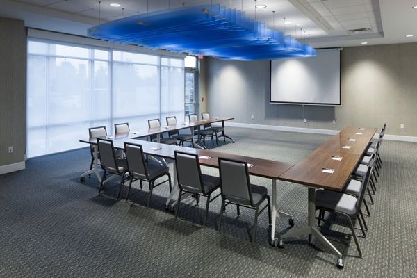 Holiday Inn Express Orlando Seaworld