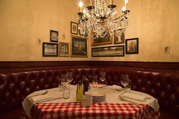 Maggianos Little Italy Atlanta