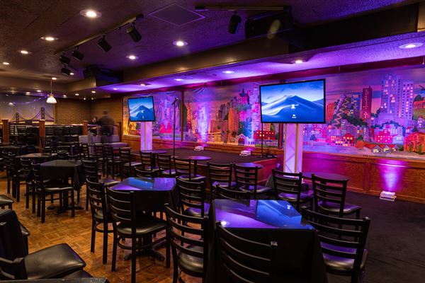 Punch Line Comedy Club - San Francisco