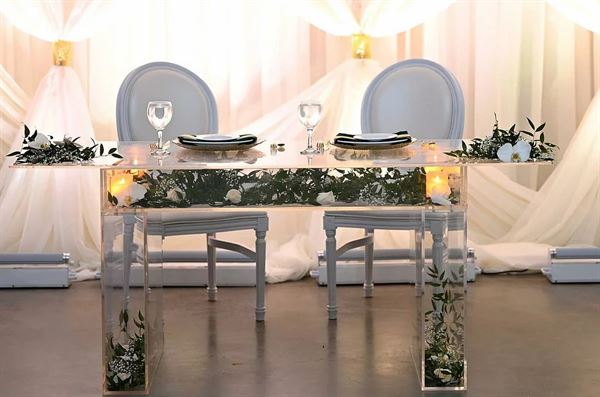 Amaleena Restaurant & Lounge