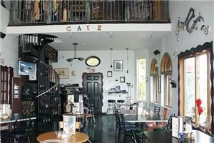 Mama's & Cafe Baci Catering