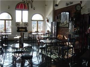 Mama's & Cafe Baci Catering