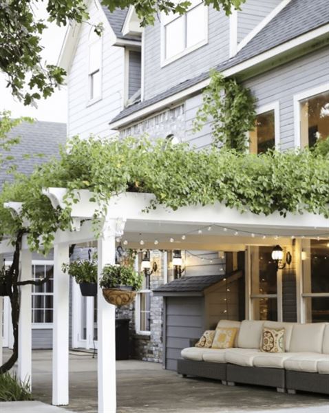 Towering Oaks Retreat and Event Venue