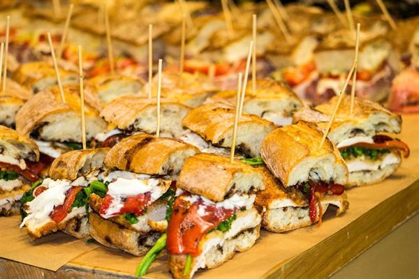 Kellogg Conference Hotel