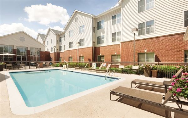 Homewood Suites by Hilton Charlotte Airport