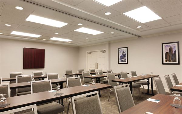 Homewood Suites by Hilton Charlotte Airport