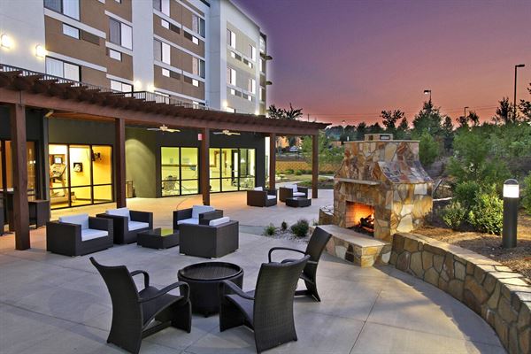 Courtyard Raleigh North/Triangle Town Center