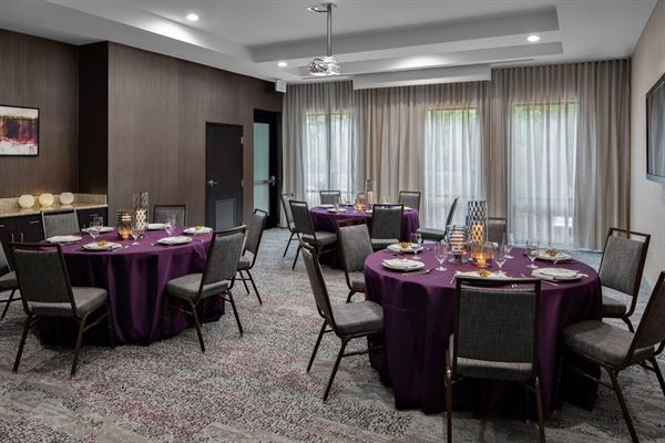 Courtyard Raleigh North/Triangle Town Center