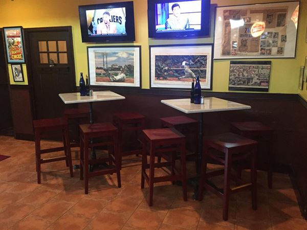 Augies Family Style Italian Restaurant & Bar