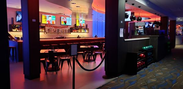 Bird Bowl Bowling Center