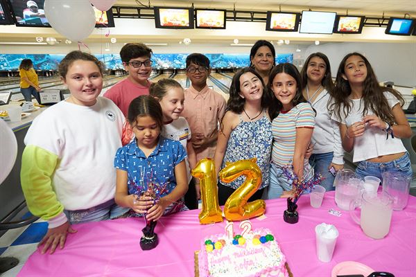 Bird Bowl Bowling Center