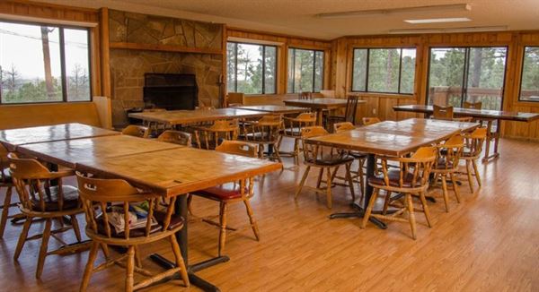 La Junta Guest Lodge