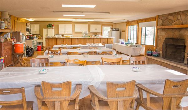 La Junta Guest Lodge