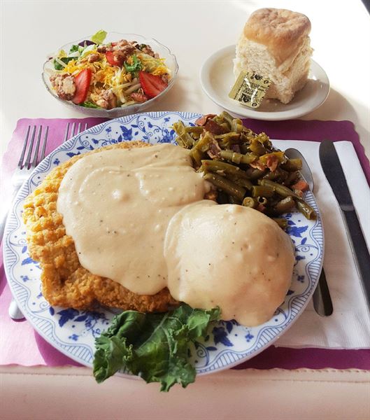 Blue Owl Restaurant & Bakery