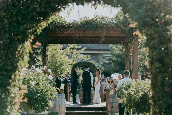 Wolfe Heights Estates & Winery