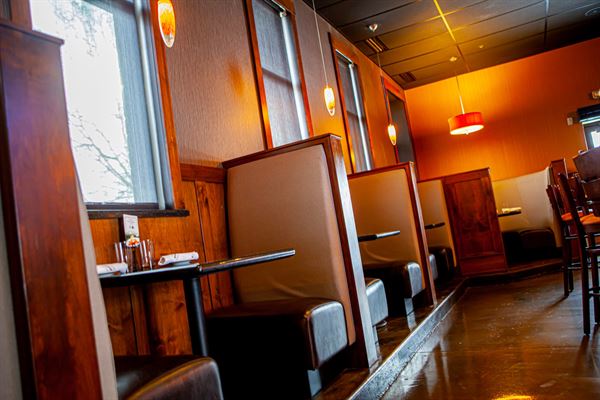 Elements Restaurant at Riverwoods