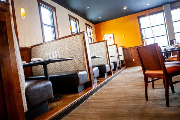 Elements Restaurant at Riverwoods