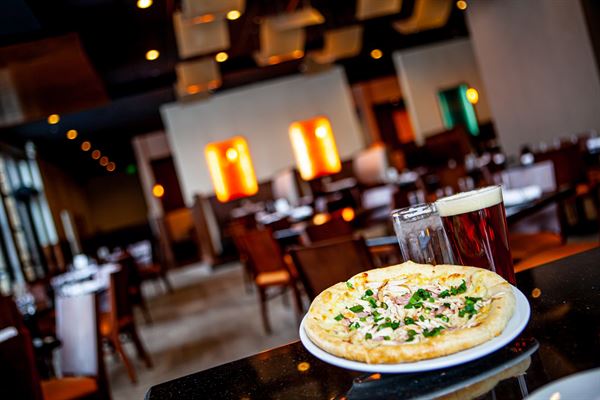 Elements Restaurant at Riverwoods