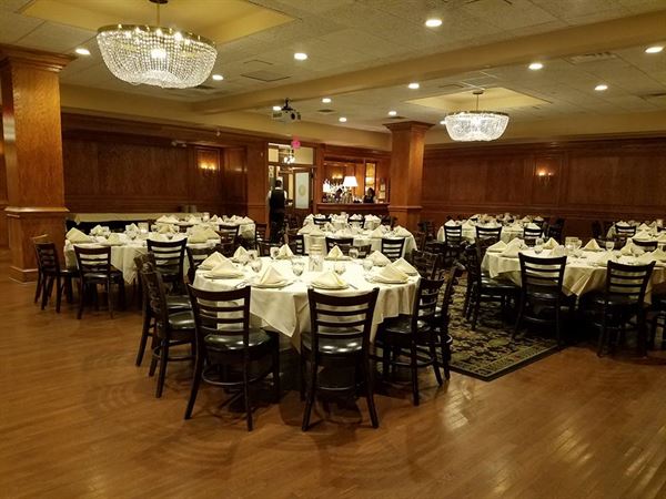 Maggiano's Little Italy Old Orchard